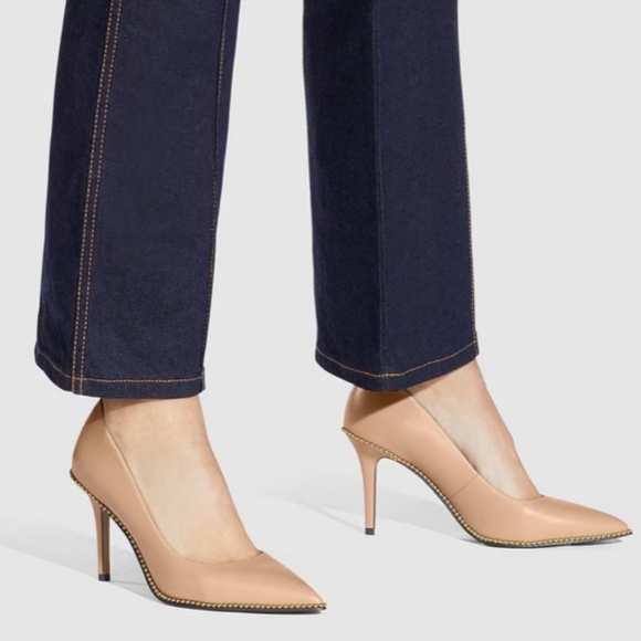 Pumps - Picture 4 of 5